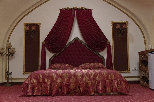 Laleh Bistoon Hotel Kermanshah, Kermanshah — photo 4