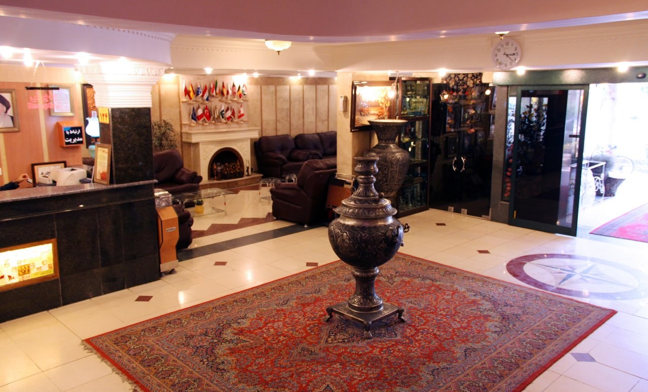 Azadi Hotel Isfahan, Isfahan — photo 3