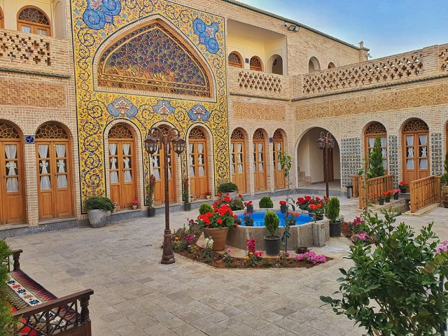 Gol-Ara Traditional Lodge Isfahan, Isfahan — photo 1