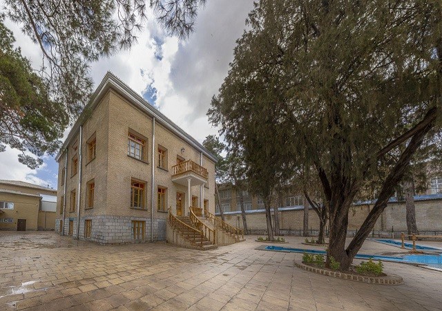 Ariyo Hotel Kermanshah, Kermanshah