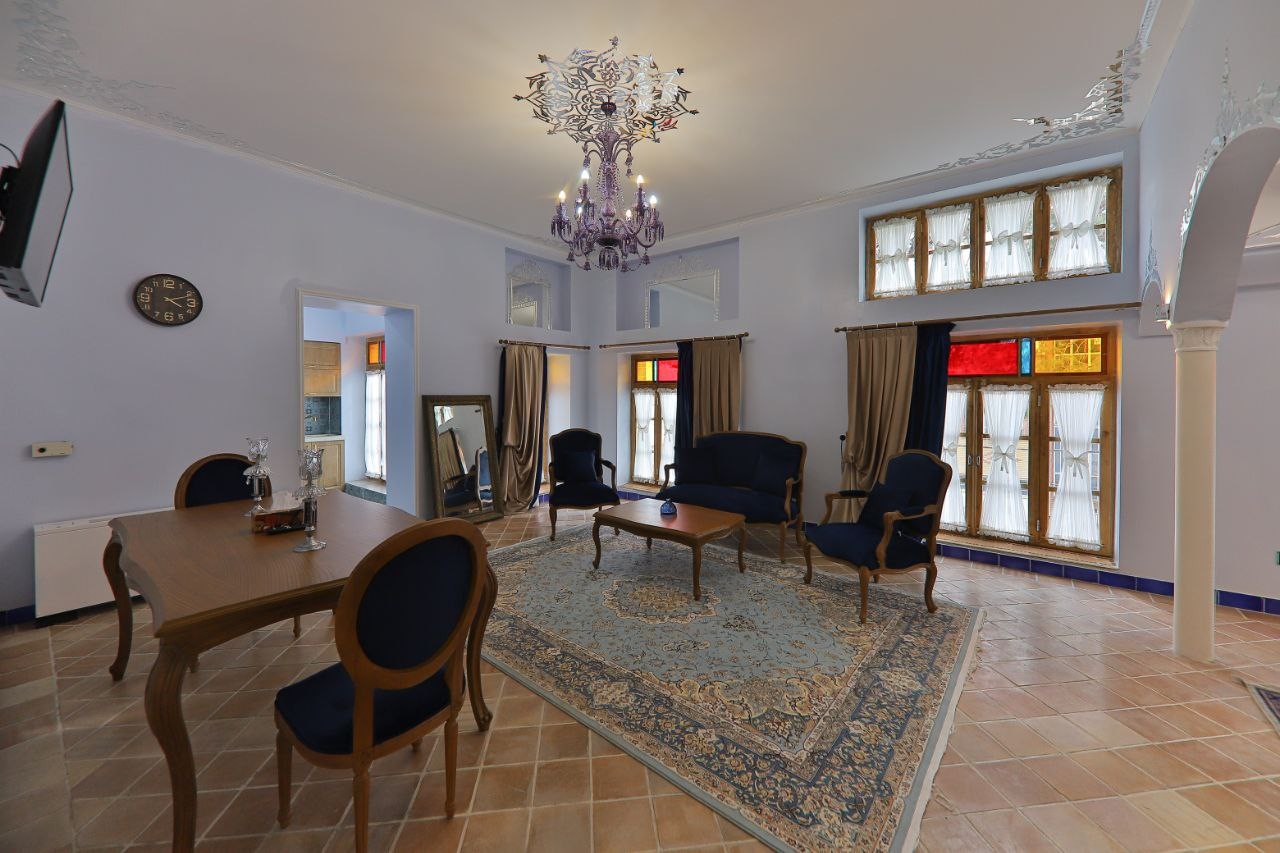 Ariyo Hotel Kermanshah, Kermanshah — photo 4