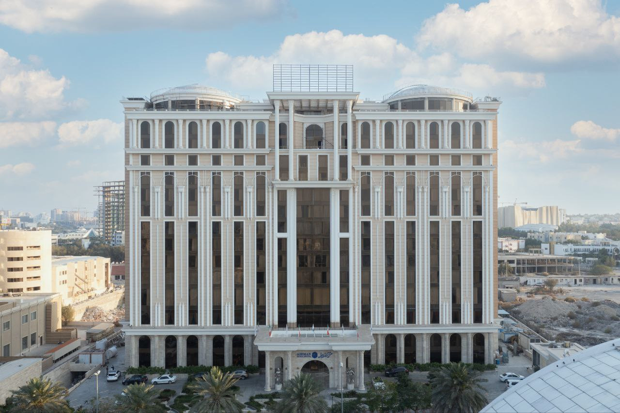 هتل آسمان رویال کیش | رزرو با ۱۵% تخفیف و لیست قیمت با اقامت24