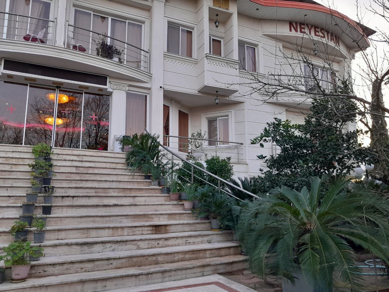 Nistan Hotel Ramsar, Ramsar