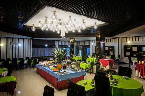 Kados Bozorg Hotel Rasht, Rasht — photo 5