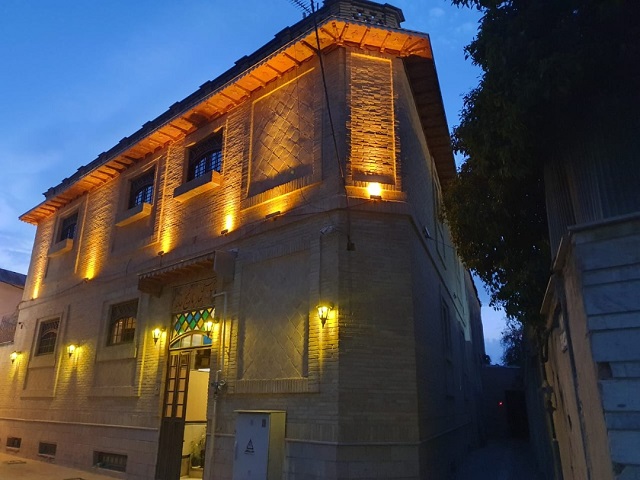 Bahar Naranj Hafez Traditional Lodge Shiraz, Shiraz — photo 1