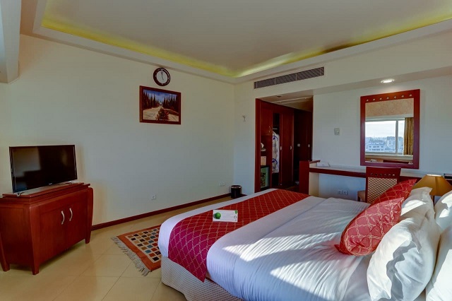 Homa Hotel Shiraz, Shiraz — photo 2