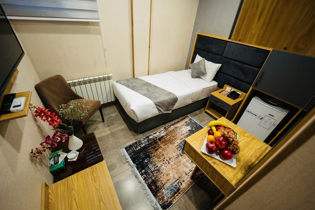 Paradise Hotel Tehran, Tehran — photo 8
