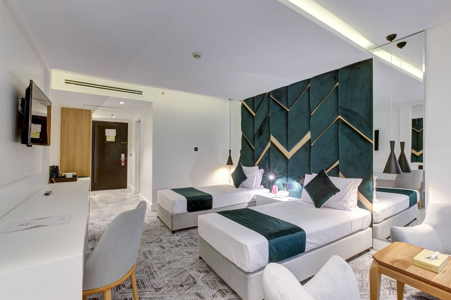 Evin Hotel Tehran, Tehran — photo 8