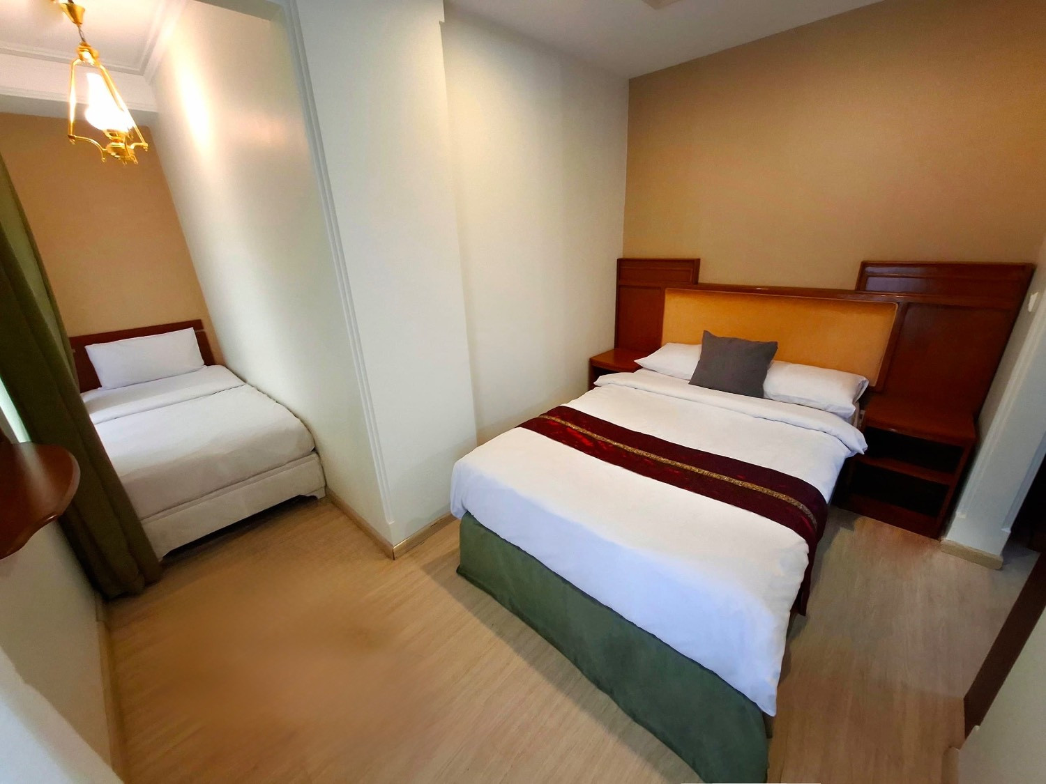 Tavorizh Hotel Tehran, Tehran — photo 6