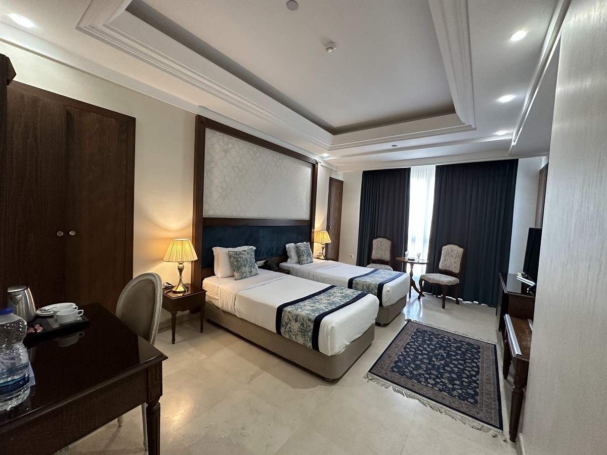 Wisteria Hotel Tehran, Tehran — photo 5