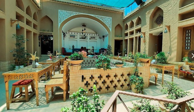 Yazdan Gard, Yazd