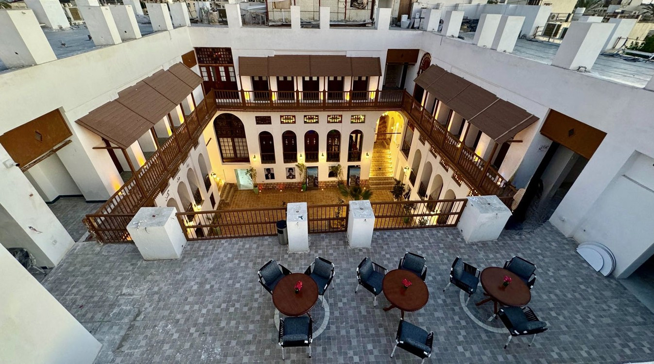 Traditional Lodge Khaneh Golshan Bushehr, Bushehr — photo 1