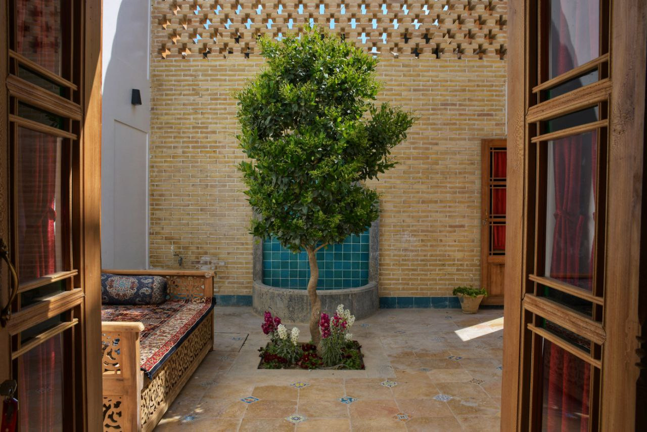 Sobervardi Traditional Lodge (Grade One) Isfahan, Isfahan — photo 5