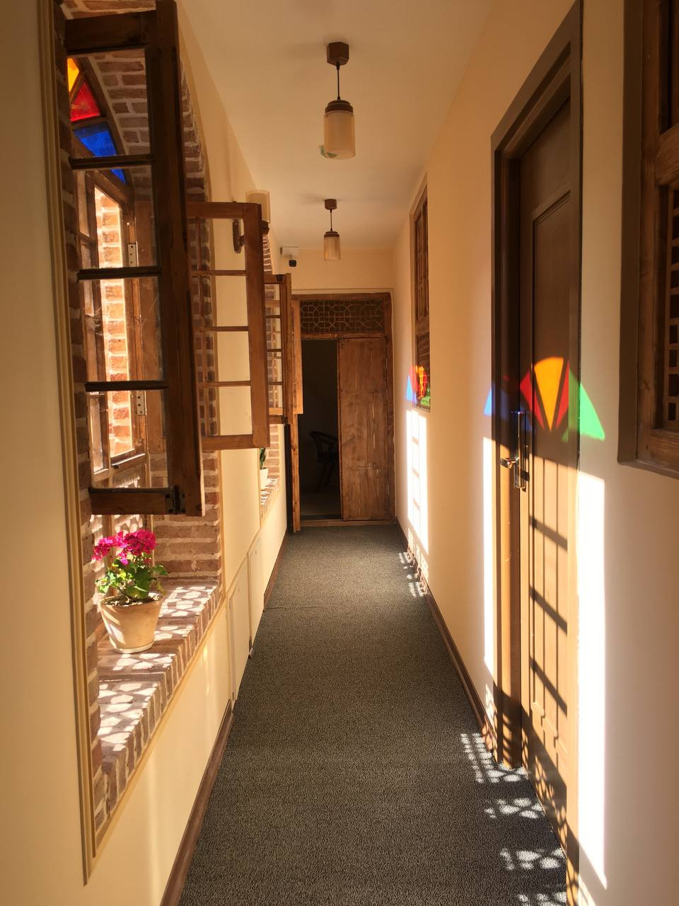 Khaneh Yar Guesthouse Qazvin, Qazvin — photo 8