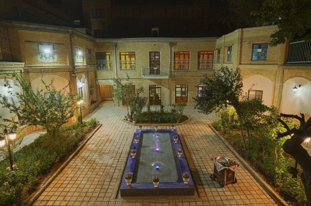 Ava Traditional Lodge Hamadan, Hamadan — photo 2