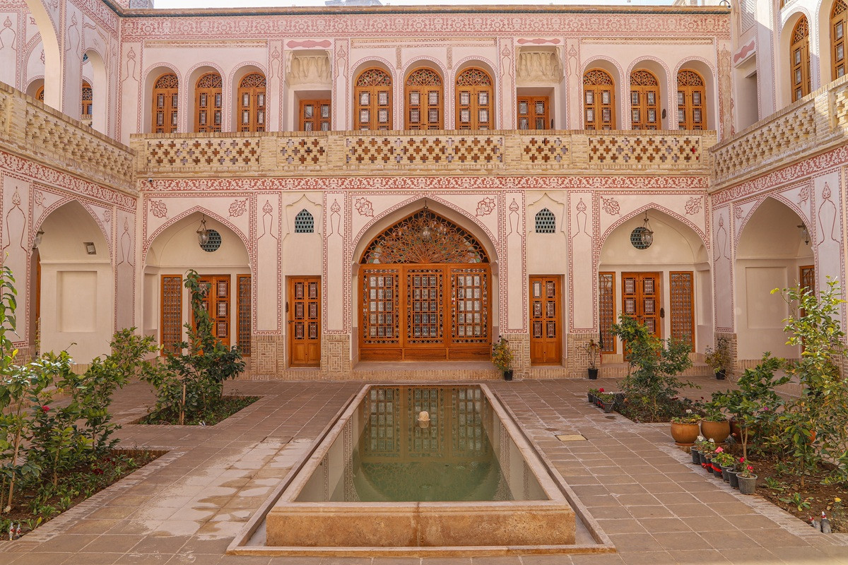 Emarat Agha Hosseini Traditional Lodge Kashan, Kashan — photo 1