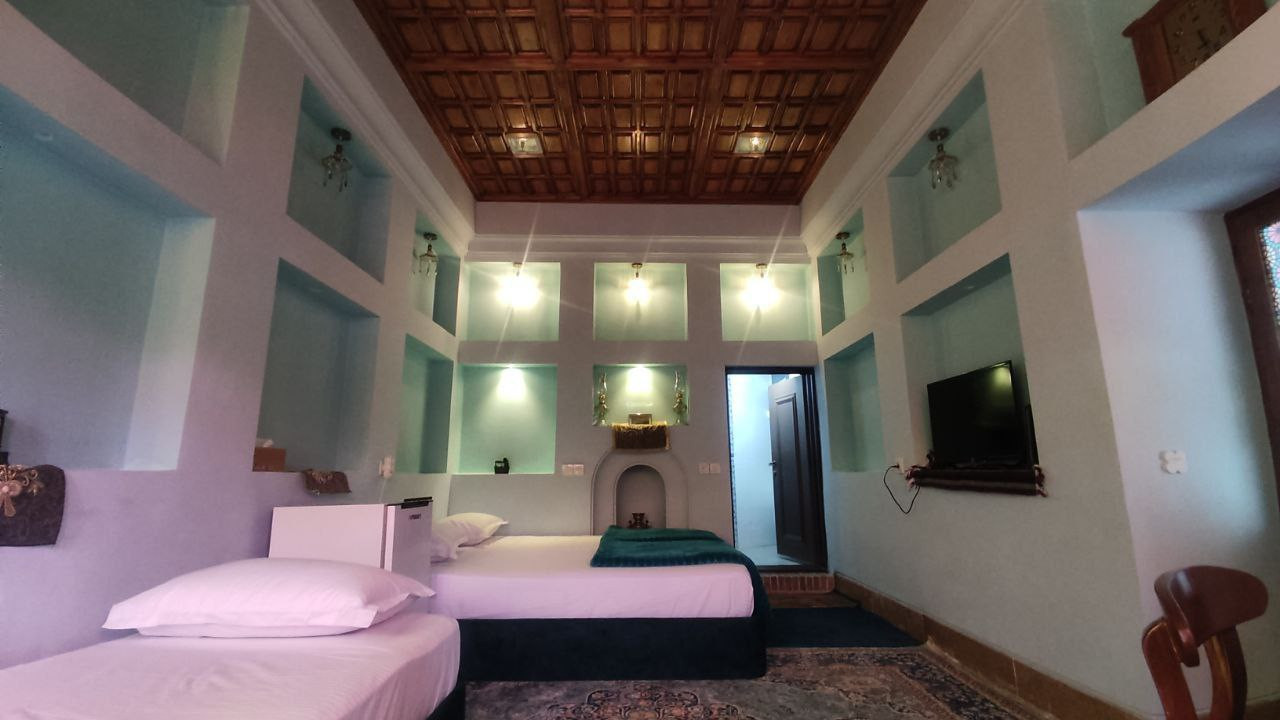 Mung Traditional Lodge Khorramabad, Khorramabad — photo 3