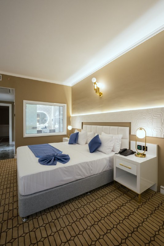 Aseman Royal Hotel Kish, Kish — Foto 8