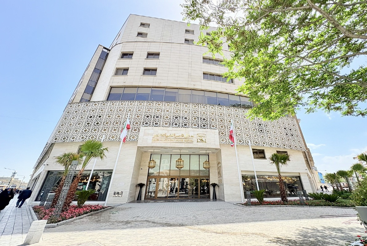 Ghasr Al-Diafeye Noor Hotel Mashhad, Mashhad