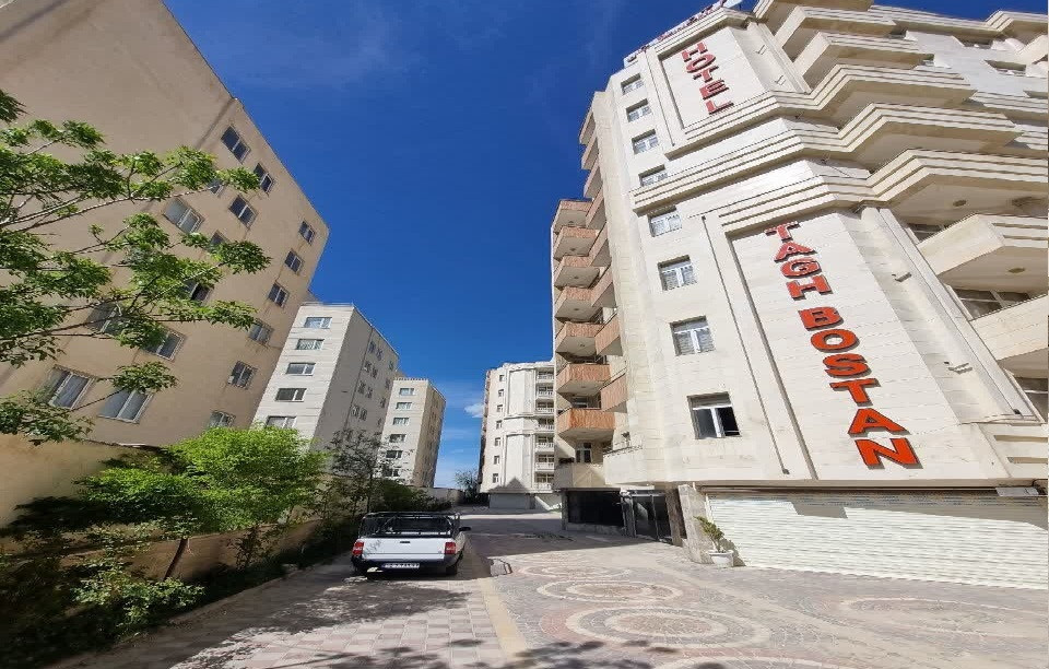 Tagh Bostan Sarein Apartment Hotel, Sarein