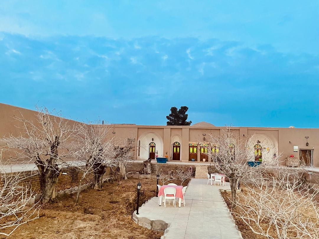 Emarat Taheri Rural Guesthouse Damghan, Damghan