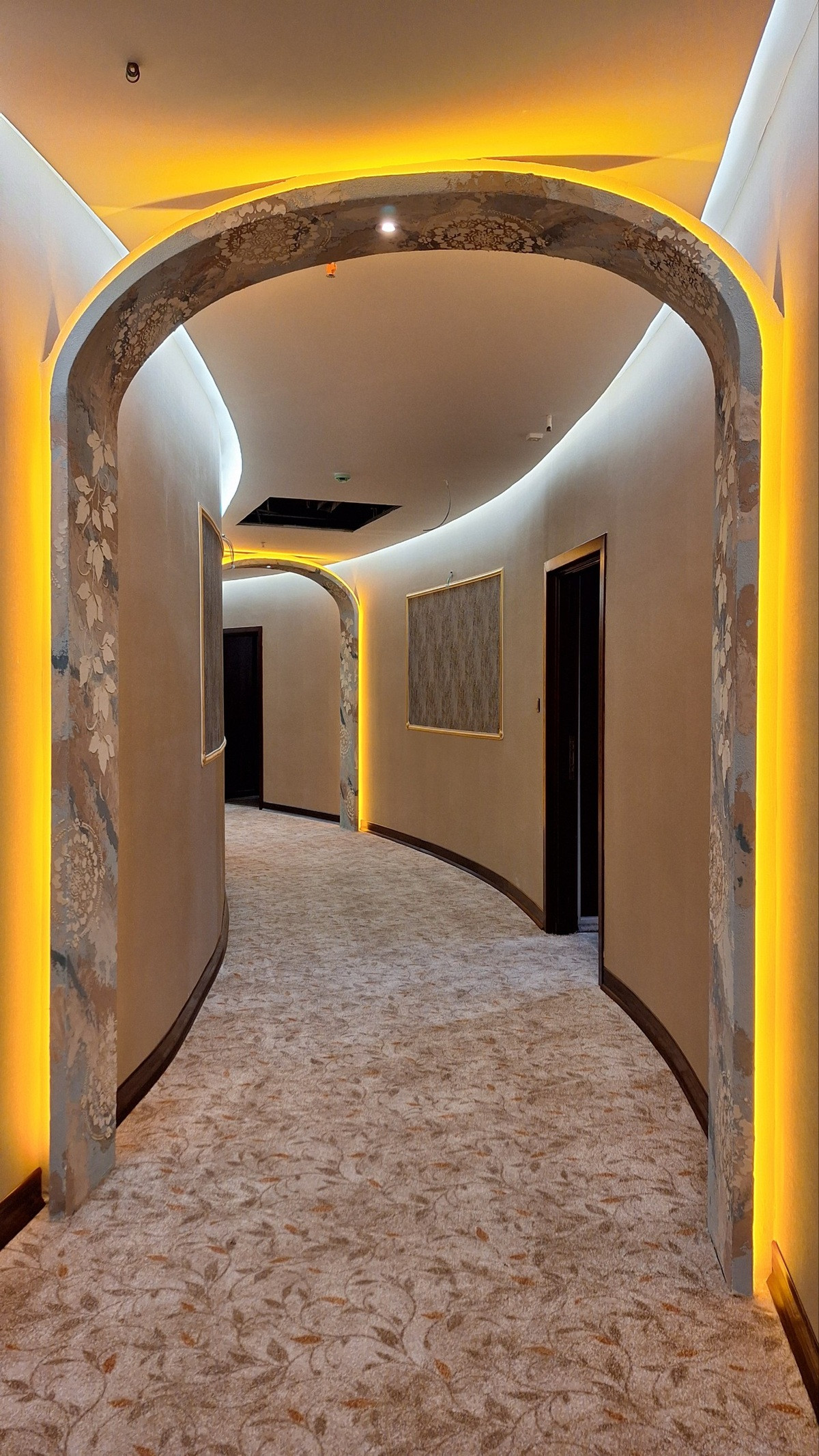Qasr Berelian Tourism Complex Semnan Hotel, Semnan — photo 8
