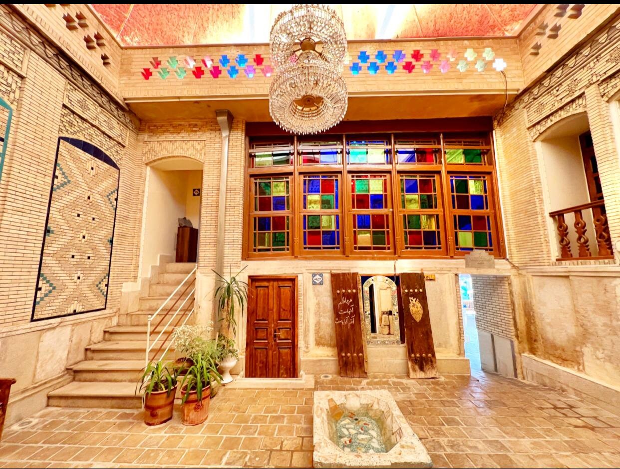 Panj Dari Hotel Shiraz, Shiraz — photo 4