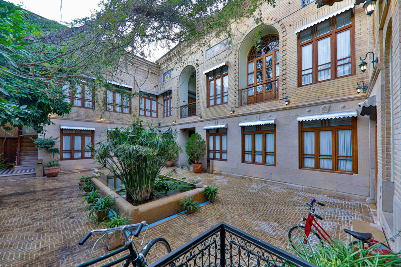 Farhadi House, Shiraz