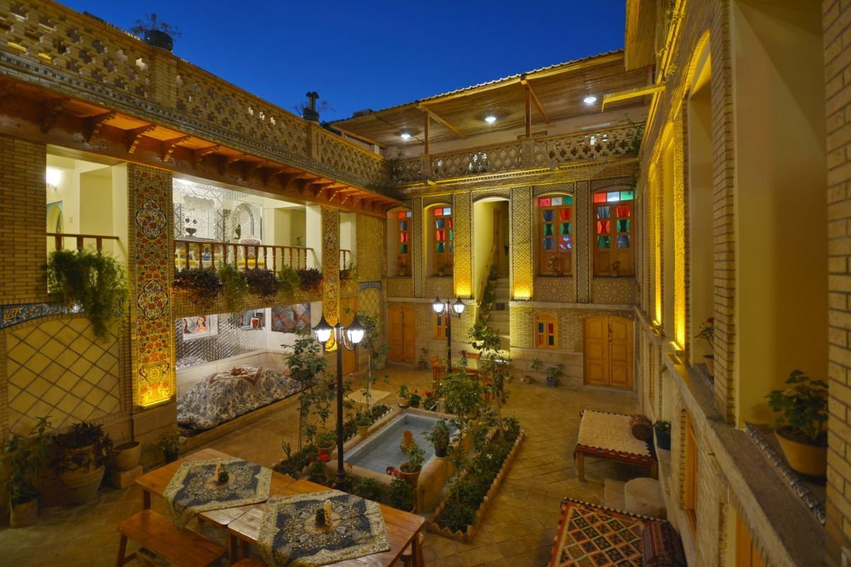 Saray Homayouni Ecotourism Lodge Shiraz, Shiraz — photo 3