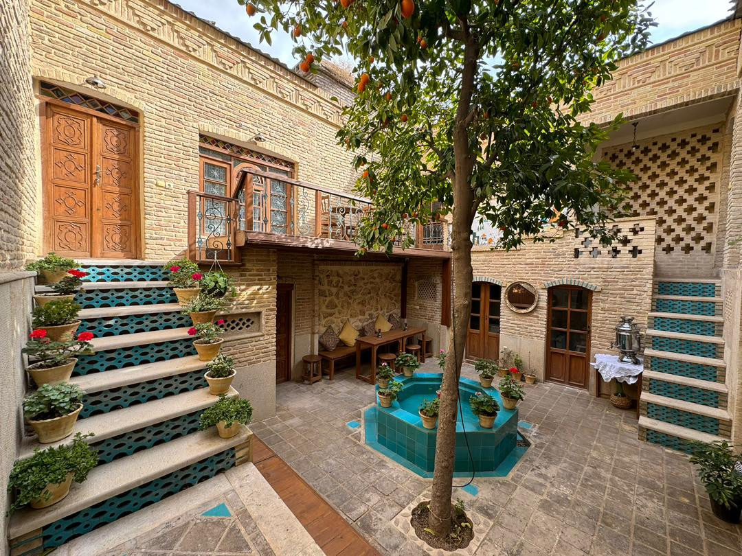 Janan Eco Lodge Shiraz, Shiraz — photo 1