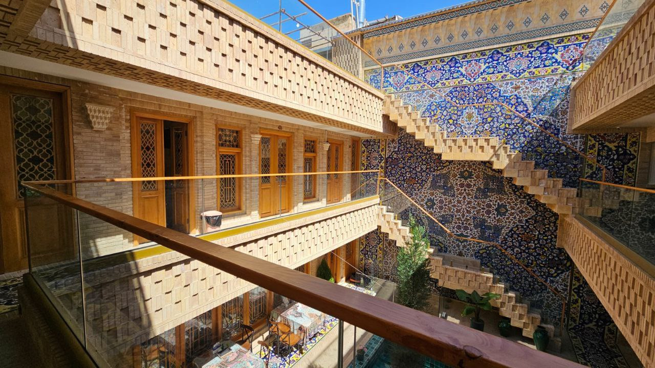 Mah Gisu Boutique Hotel Shiraz, Shiraz — photo 3