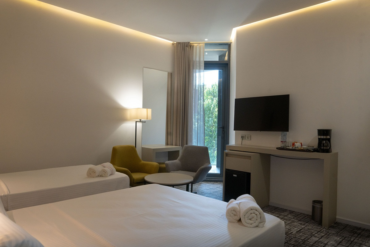 Ronias Hotel Shiraz, Shiraz — photo 6