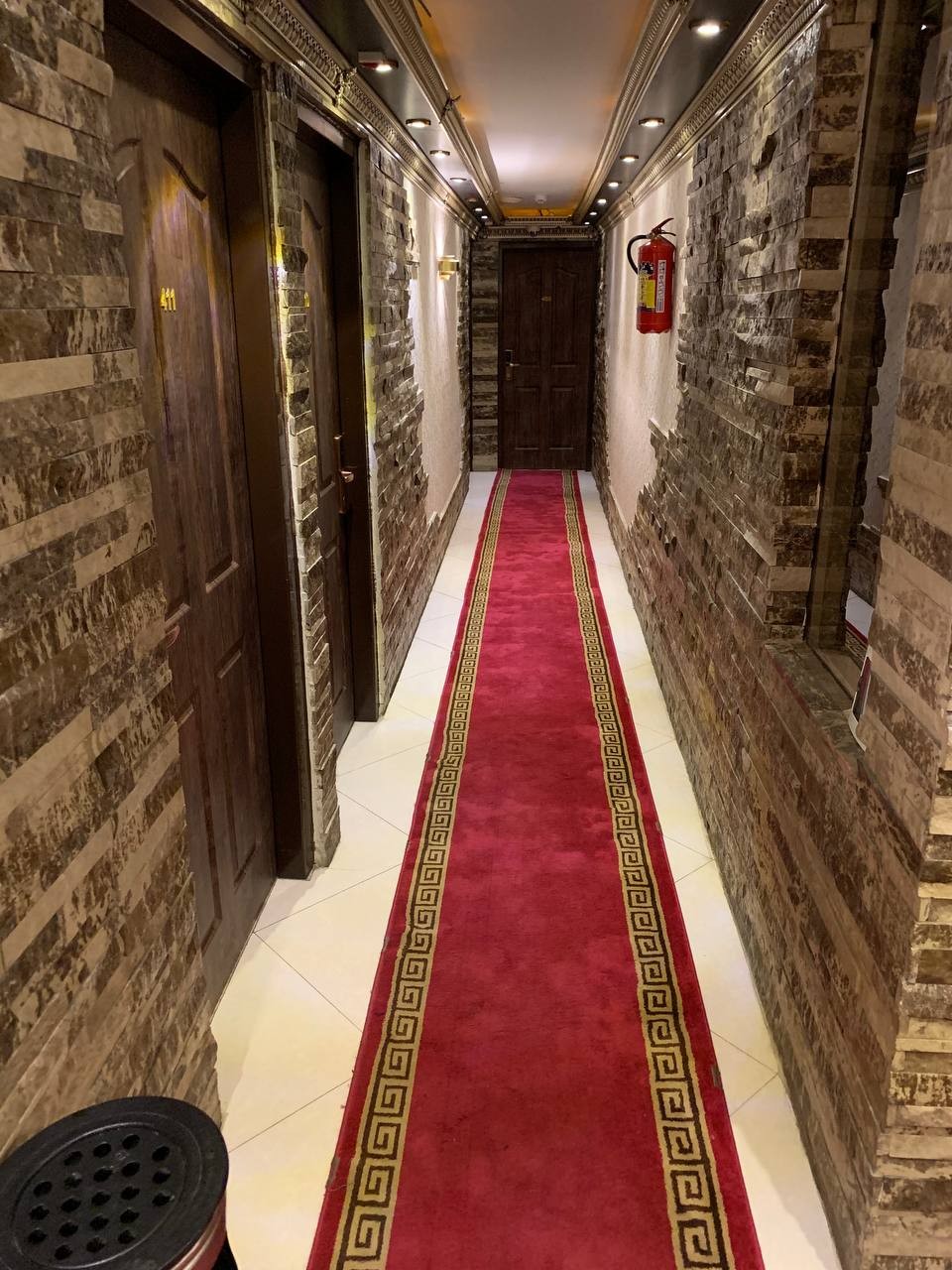 Kakh-e Ziba Hotel Tehran, Tehran — photo 3