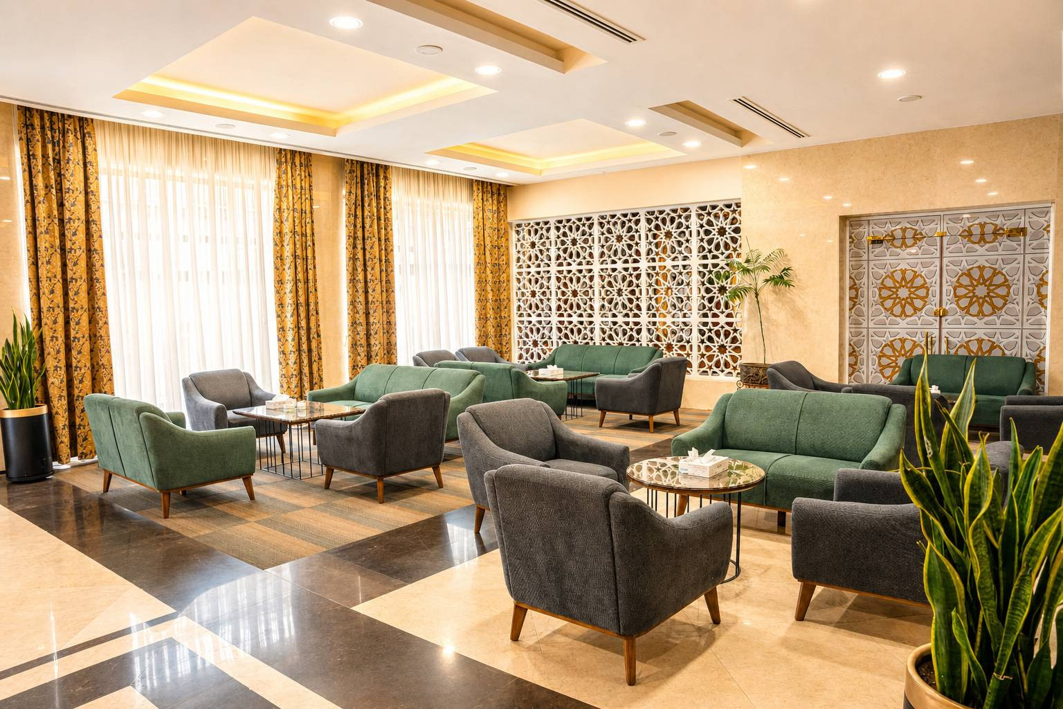 Enghelab Hotel Tehran, Tehran — photo 4
