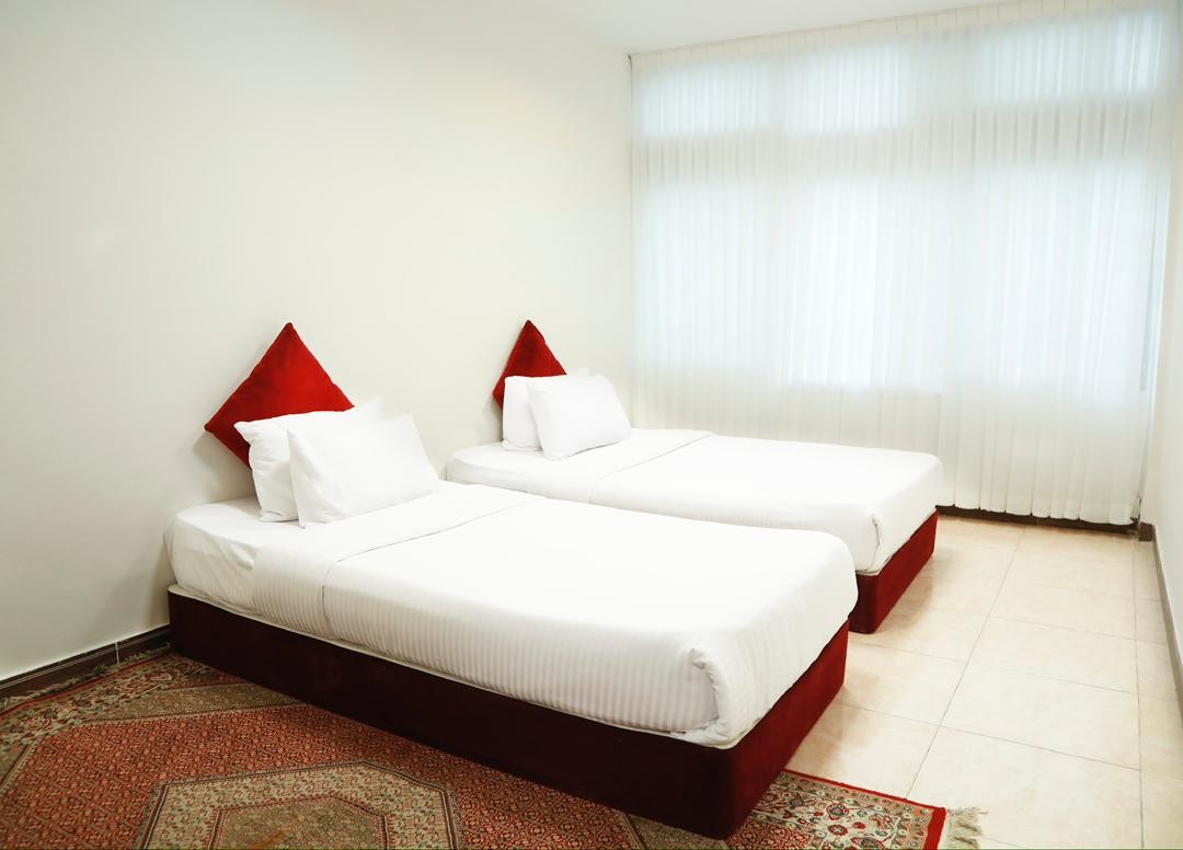 Persian Plaza Motahhari Travellers' House Tehran Guesthouse, Tehran — photo 4