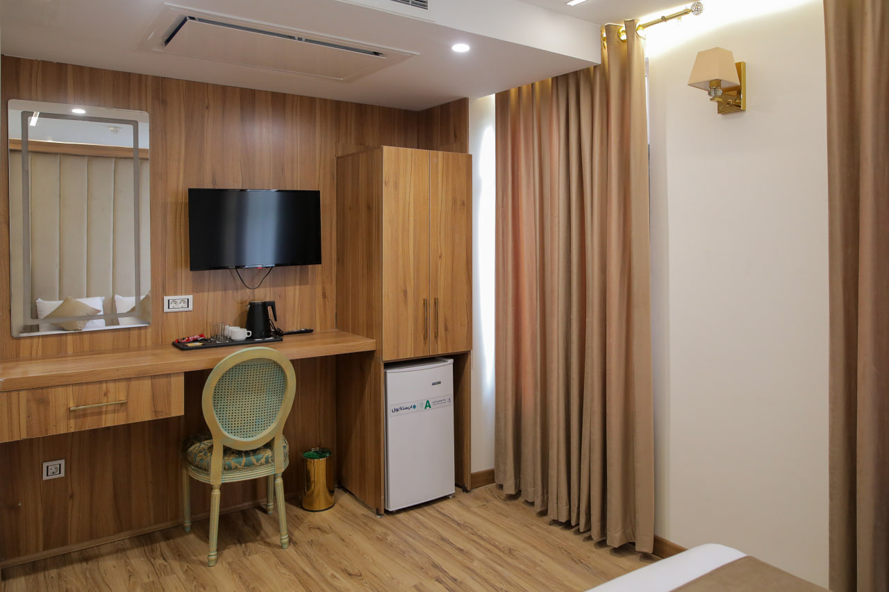 Versailles Hotel Tehran, Tehran — photo 8
