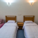 اتاق هفت تخته هتل جهانگردی دیزین