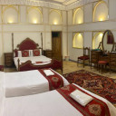 اتاق چهار تخته ویژه اقامتگاه سنتی یاس اصفهان