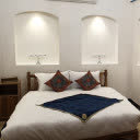 اتاق دوتخته برای یک نفر اقامتگاه سنتی گیواک کاشان