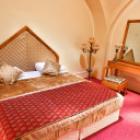 Kermanshah-Laleh_biston-01.jpg