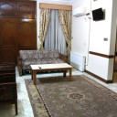 آپارتمان یکخوابه چهارنفره هتل آپارتمان تخت طاووس مشهد