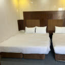 اتاق سه تخته هتل قصر الوند قشم