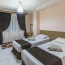 سوئیت یکخوابه چهار نفره(دوتخته+دوسرویس اضافه) هتل آپارتمان آنا قشم