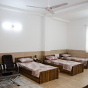 سوئیت سه نفره تندرستی خانه مسافر سرای کاوه یزد