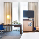 یک تخته سوپریور هتل نووتل البوستان (Novotel Al Bustan) ابوظبی