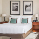 دو تخته دلوکس هتل جمیرا امارات تاورز (Jumeirah Emirates Towers) دبی