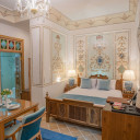 اتاق دوتخته دبل اطلس اقامتگاه سنتی ایزدی اصفهان