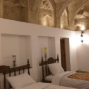 اتاق چهار تخته اقامتگاه سنتی دلنواز کاشان