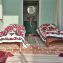 اتاق دو تخته توئین اقامتگاه بومگردی خانه عروسک کاشان