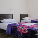 سوئیت دوخوابه چهارتخته برای یک نفر خانه مسافر فانوس کرمان